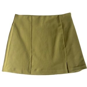 Olive Green Mini Skirt with Split Hem by Shein Size Large